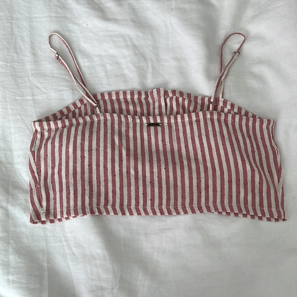 Crop top - Picture 2 of 4
